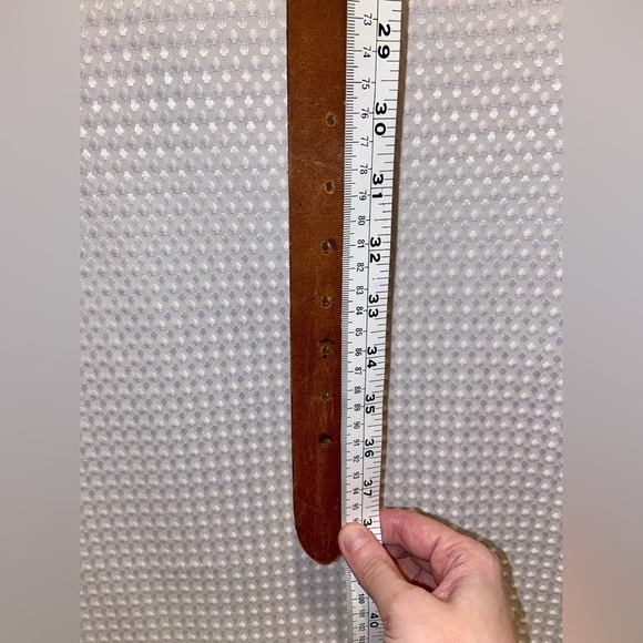 Women’s PIERO brown with hand painted carved Ethnic patterns leather belt Sz 32 - Picture 9 of 15